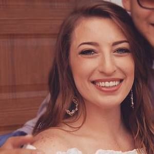 Meet your Posher, Jade